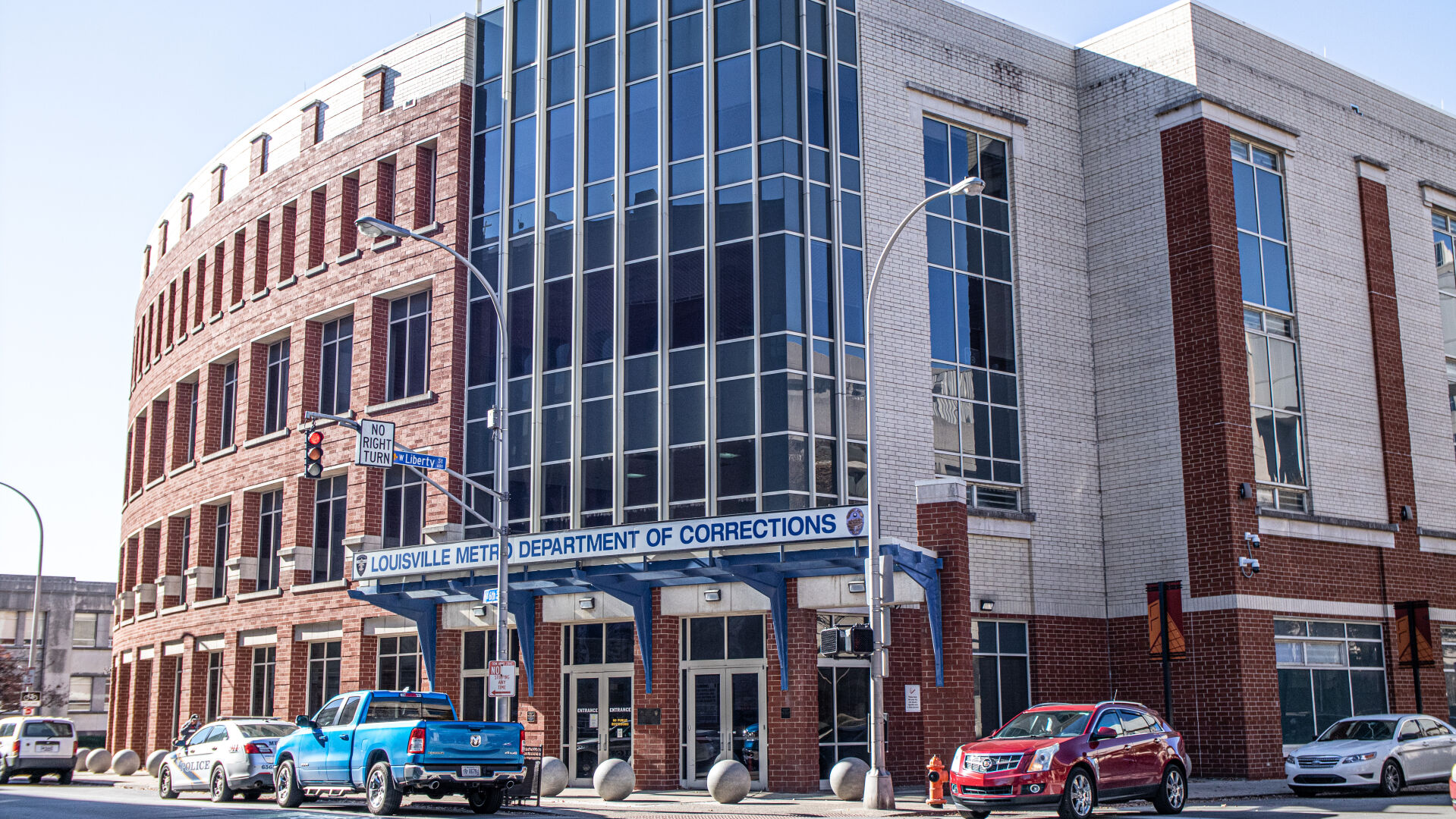 Councilmembers combing through 'disturbing' 457-page report into Louisville's jail